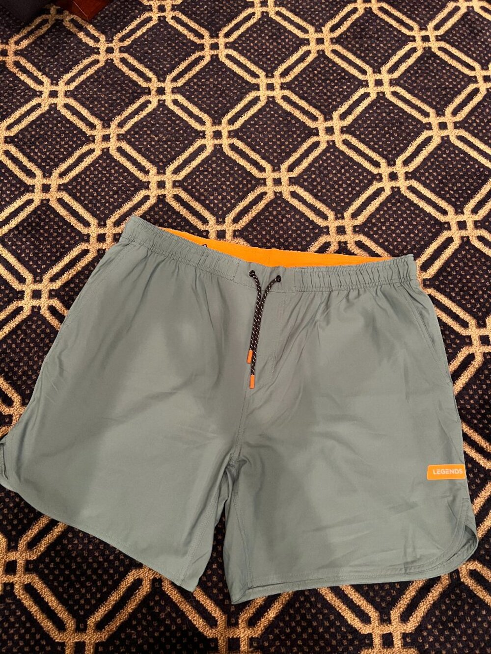 Legends Men’s XXL Gray Green Performance Shorts Orange Trim 7” Athletic
